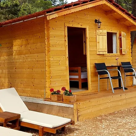 Camping Resort Mala-Milna * Split